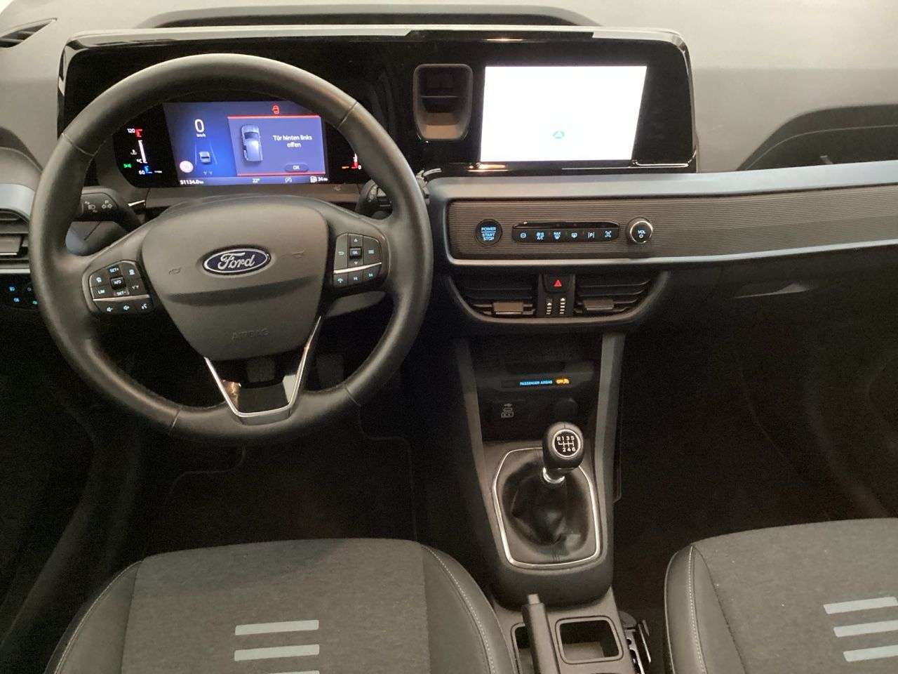 Fahrzeugbild eines Ford Tourneo Courier