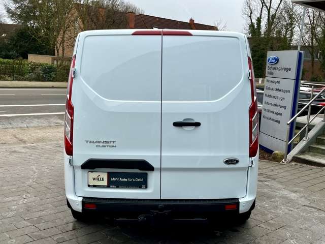 Fahrzeugbild eines Ford Transit Custom