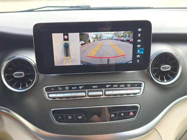 Fahrzeugbild eines Mercedes-Benz V-Klasse