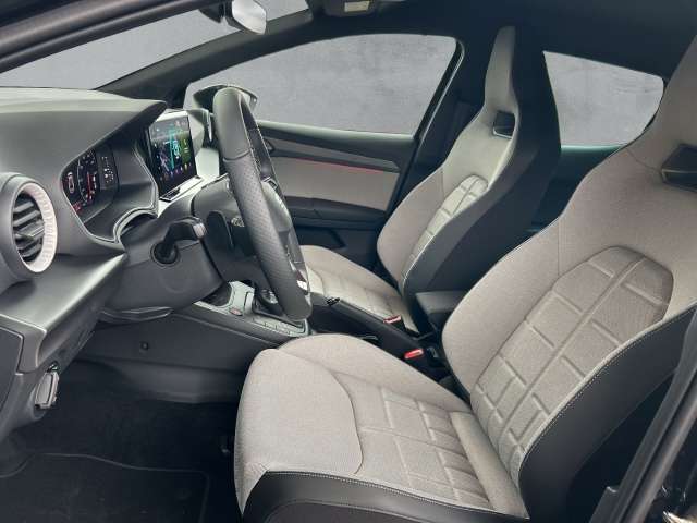 Fahrzeugbild eines SEAT Ibiza