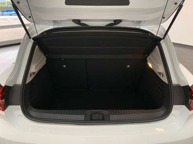 Fahrzeugbild eines Renault Clio