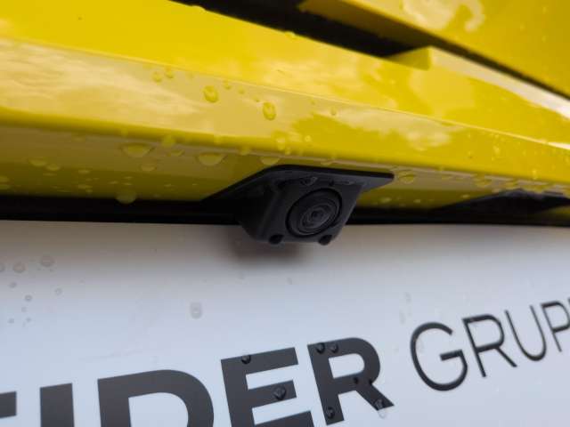 Fahrzeugbild eines Renault 5 E-TECH