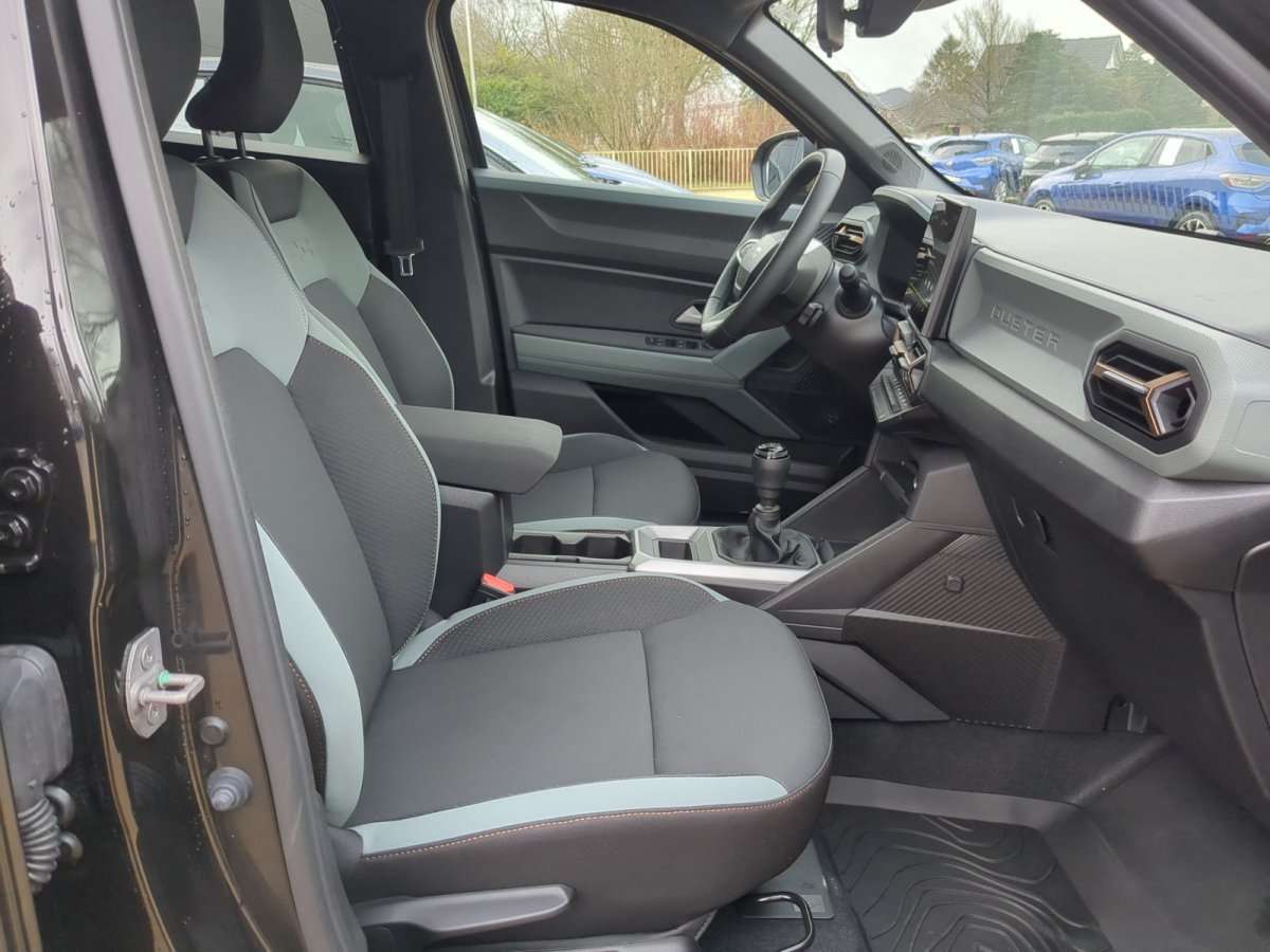 Fahrzeugbild eines Dacia Duster