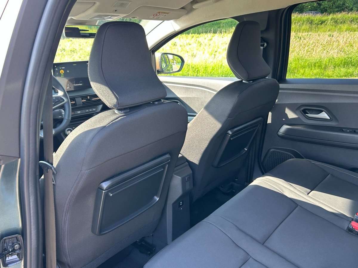 Fahrzeugbild eines Dacia Jogger
