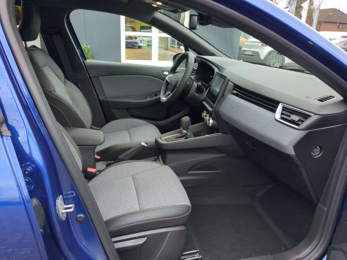 Fahrzeugbild eines Renault Clio