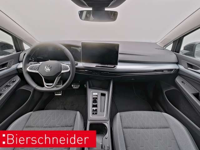 Fahrzeugbild eines Volkswagen Golf