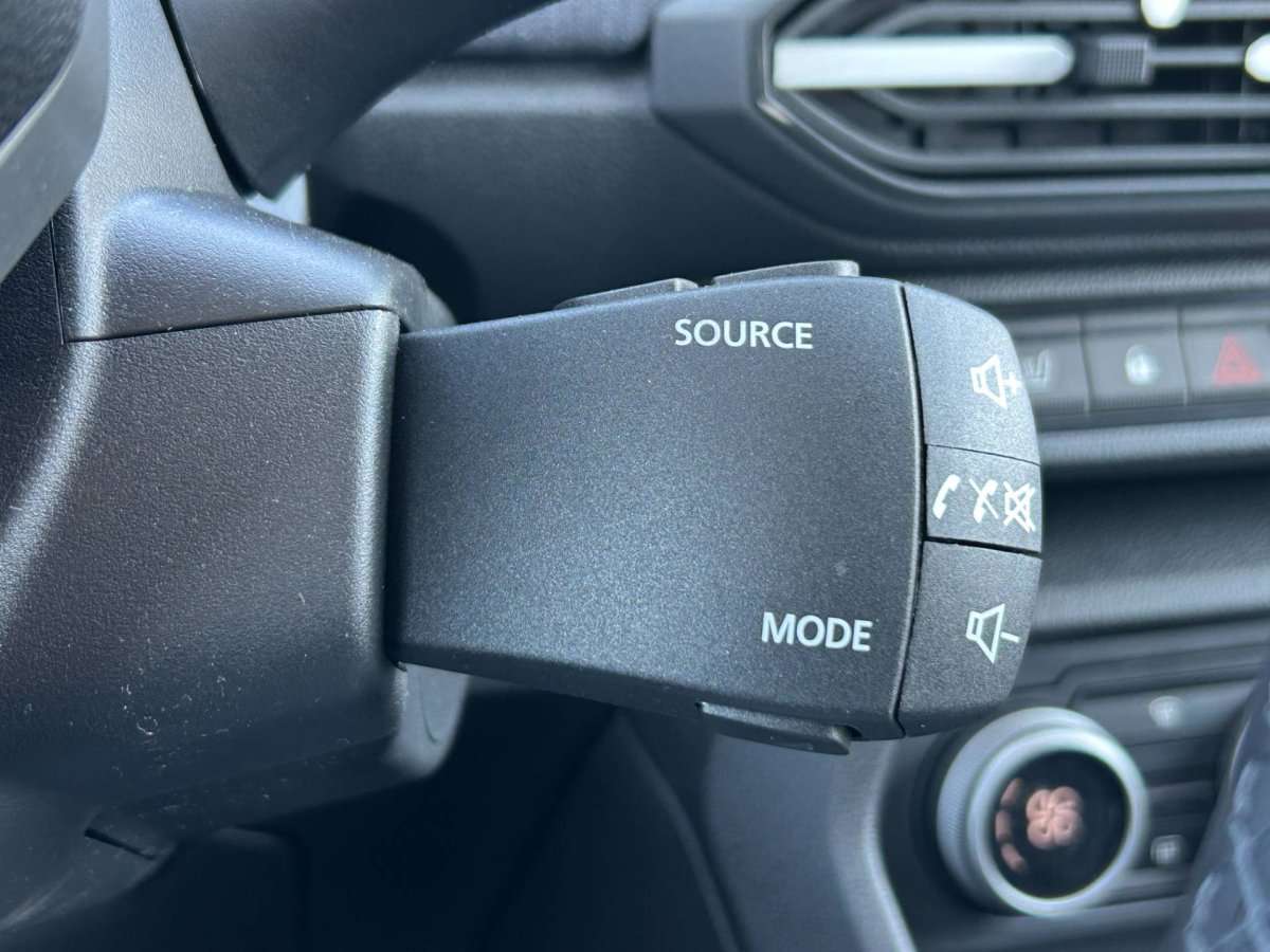 Fahrzeugbild eines Dacia Sandero