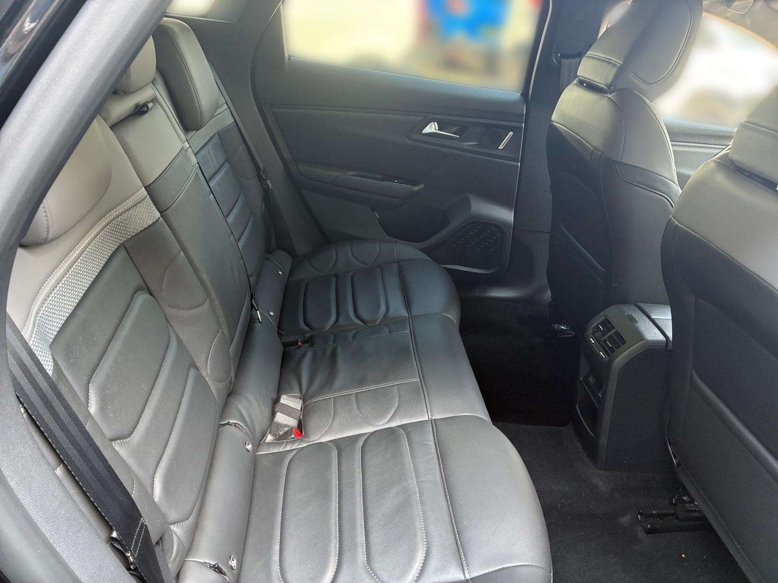 Fahrzeugbild eines Citroën C5 X