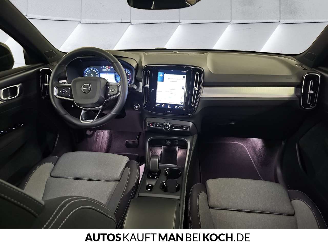 Fahrzeugbild eines Volvo XC40