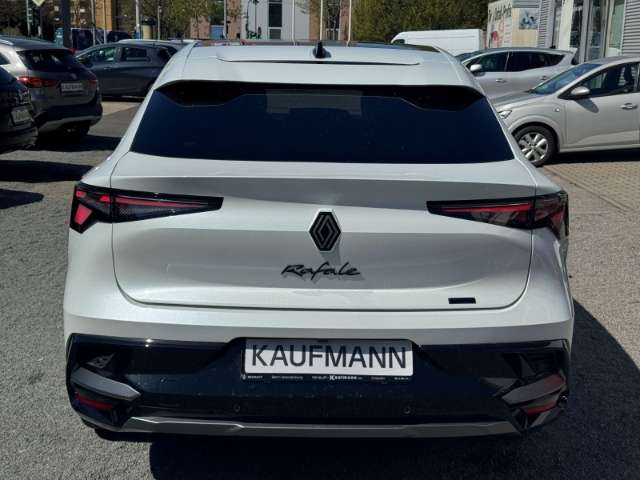 Fahrzeugbild eines Renault Rafale