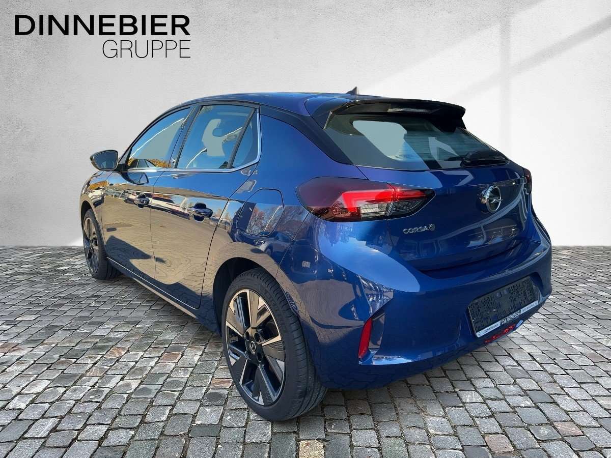 Fahrzeugbild eines Opel Corsa