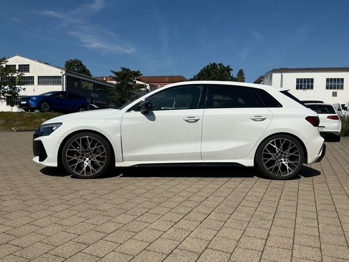 Fahrzeugbild eines Audi RS3