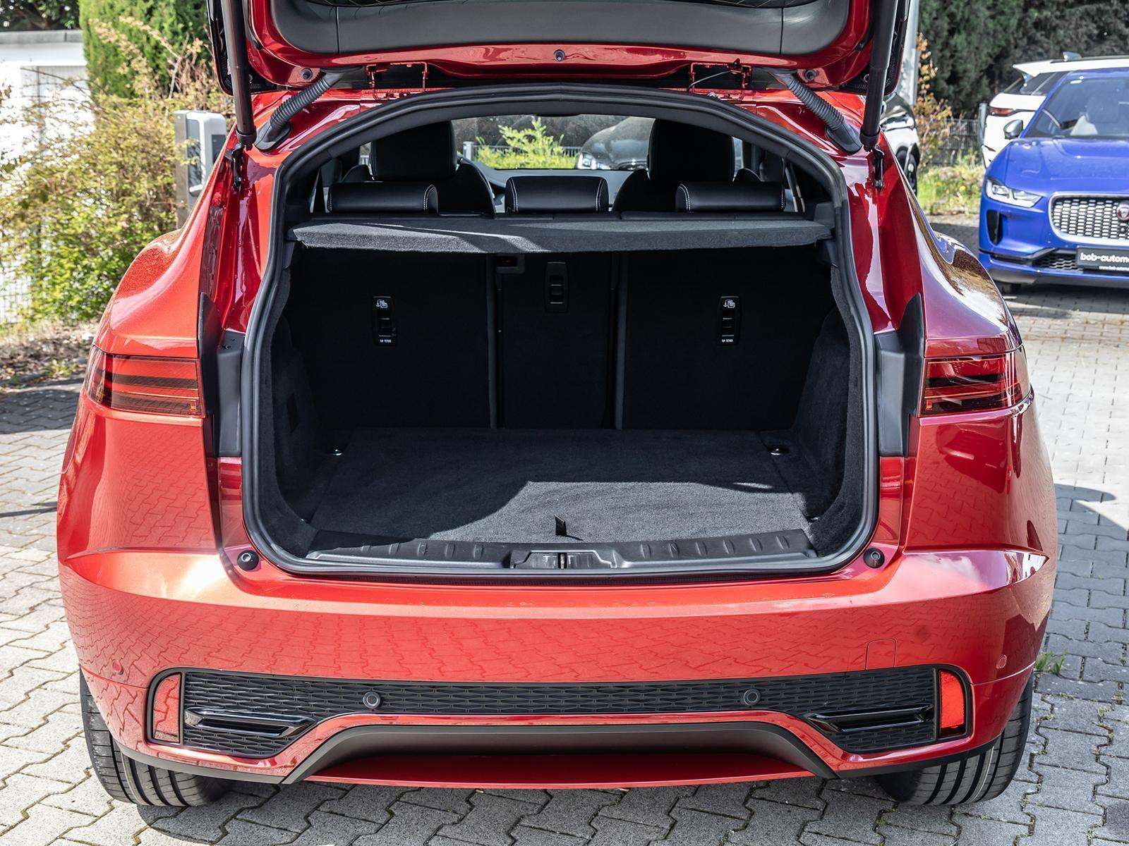 Fahrzeugbild eines Jaguar E-PACE