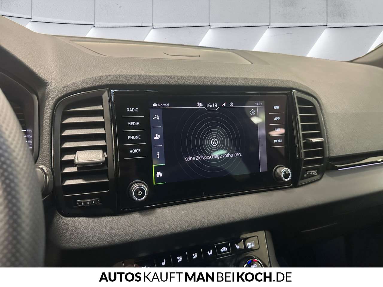 Fahrzeugbild eines Skoda Karoq