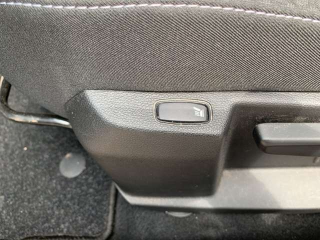 Fahrzeugbild eines Dacia Duster