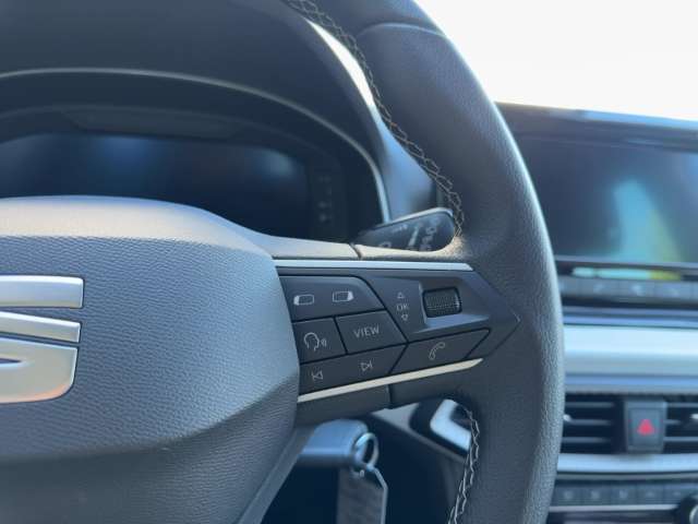 Fahrzeugbild eines SEAT Ibiza