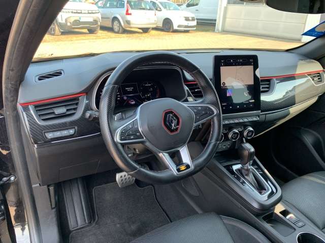 Fahrzeugbild eines Renault Arkana