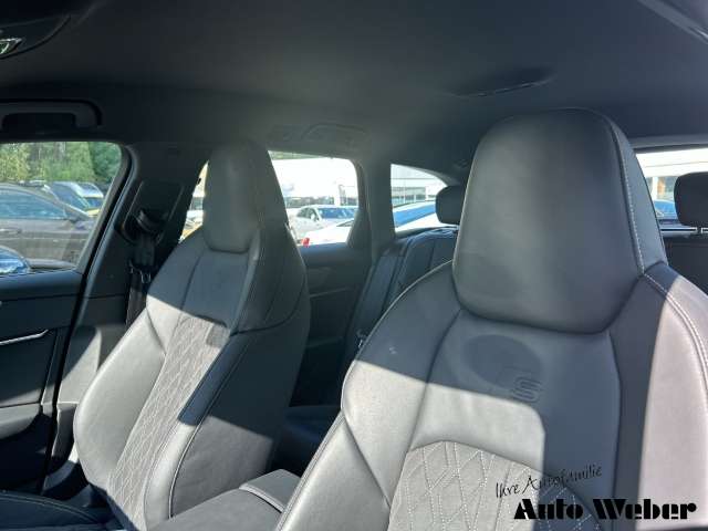 Fahrzeugbild eines Audi S6