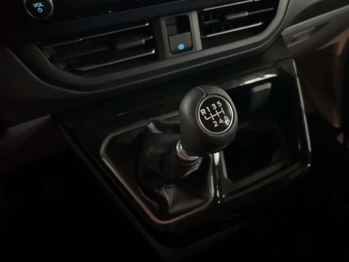 Fahrzeugbild eines Ford Tourneo Custom