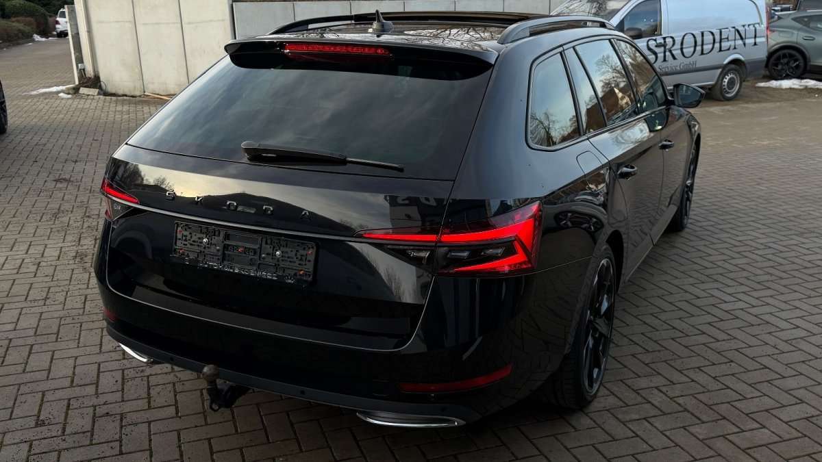 Fahrzeugbild eines Skoda Superb