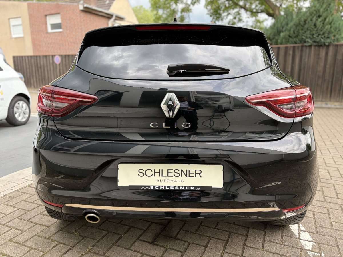 Fahrzeugbild eines Renault Clio