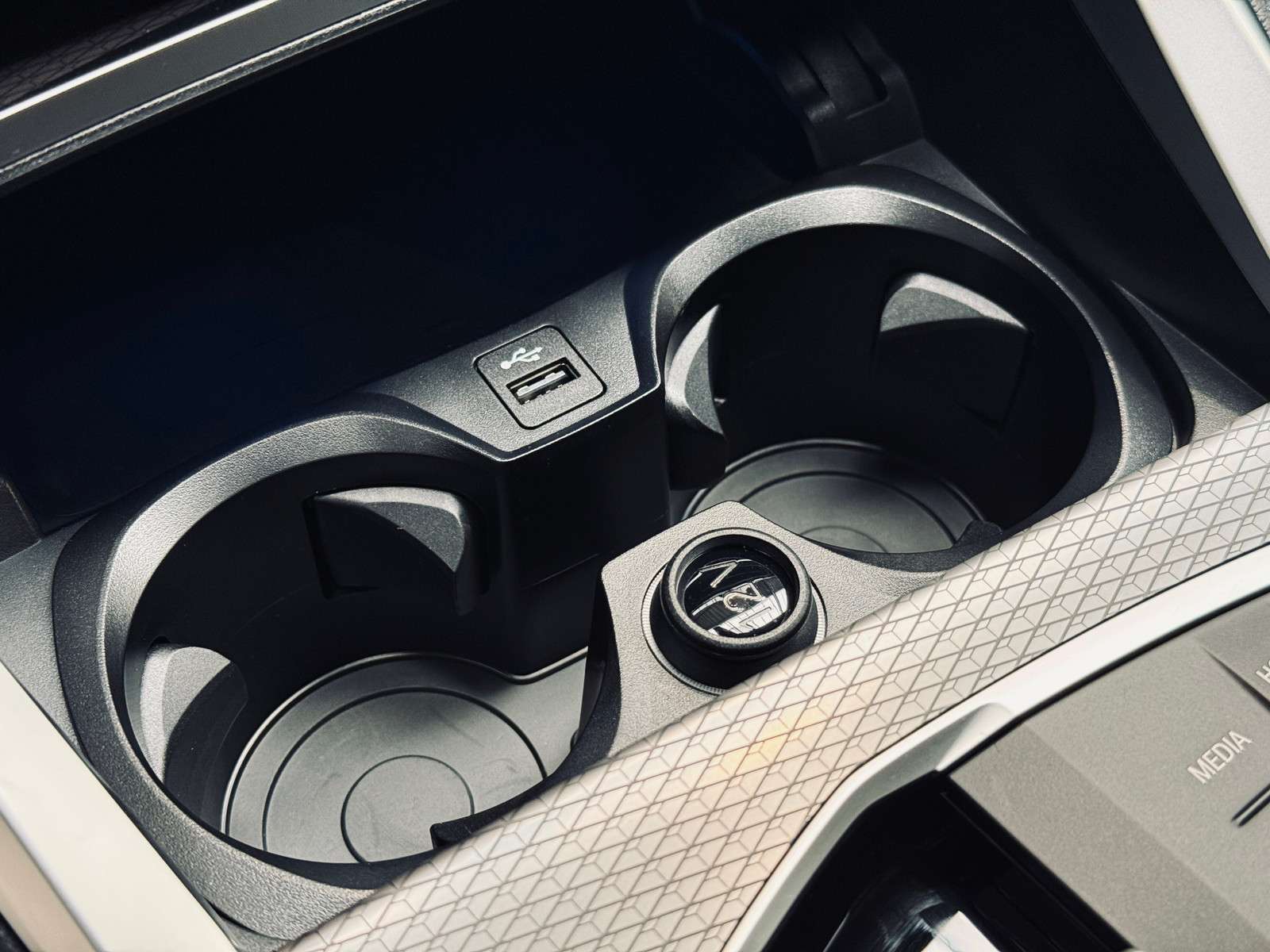 Fahrzeugbild eines BMW 2er-Reihe