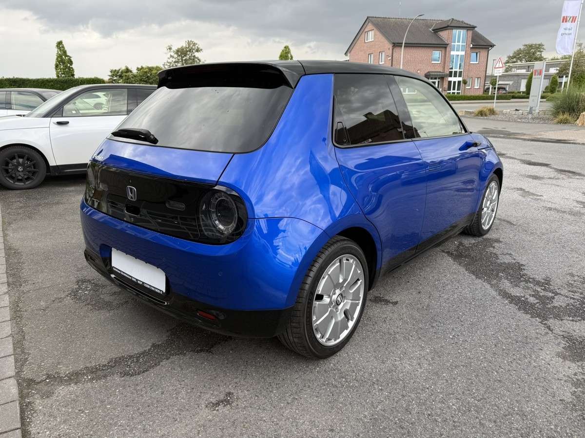 Fahrzeugbild eines Honda Honda e
