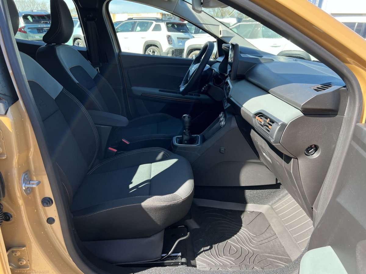 Fahrzeugbild eines Dacia Sandero