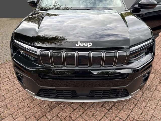 Fahrzeugbild eines Jeep Avenger