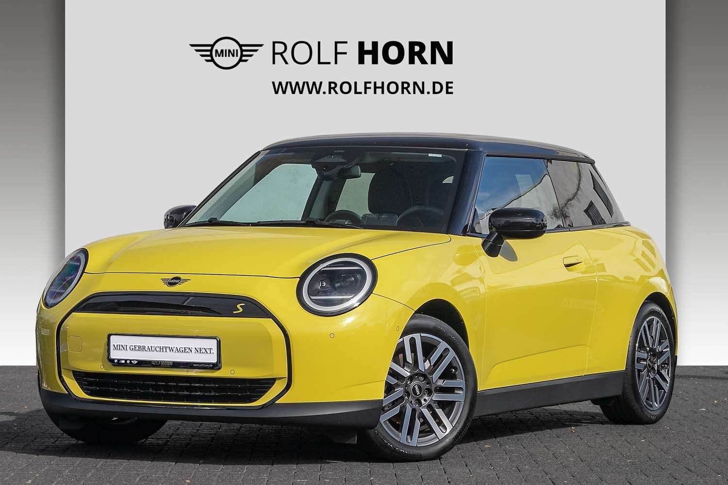Fahrzeugbild eines MINI COOPER SE