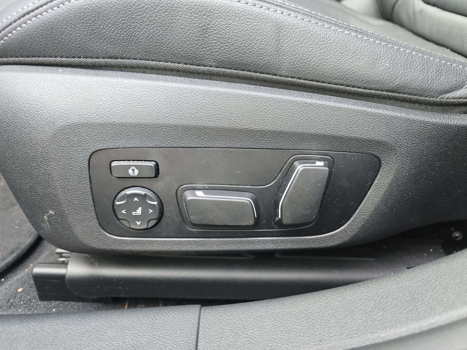 Fahrzeugbild eines BMW 4er-Reihe