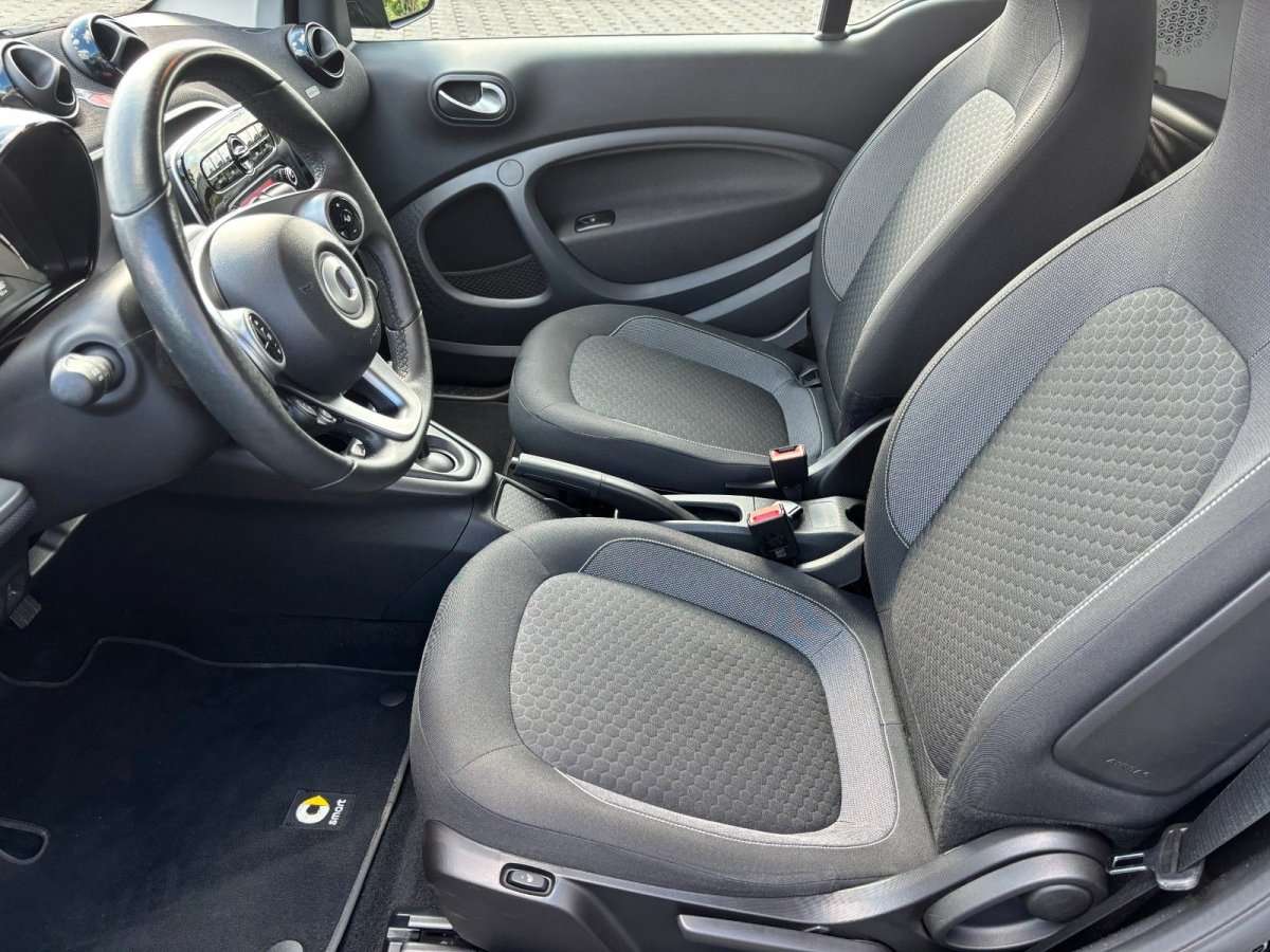 Fahrzeugbild eines smart fortwo