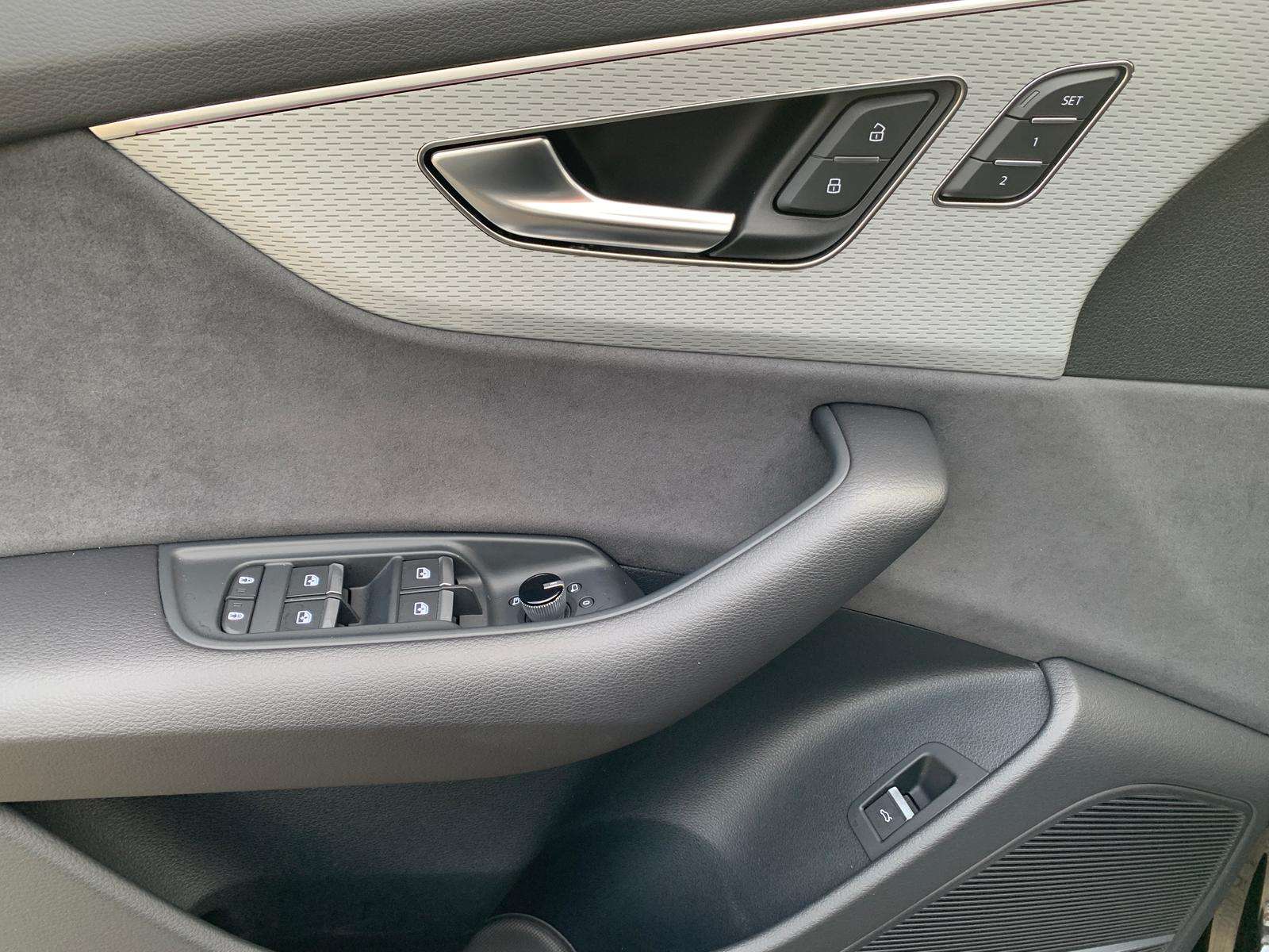 Fahrzeugbild eines Audi Q8