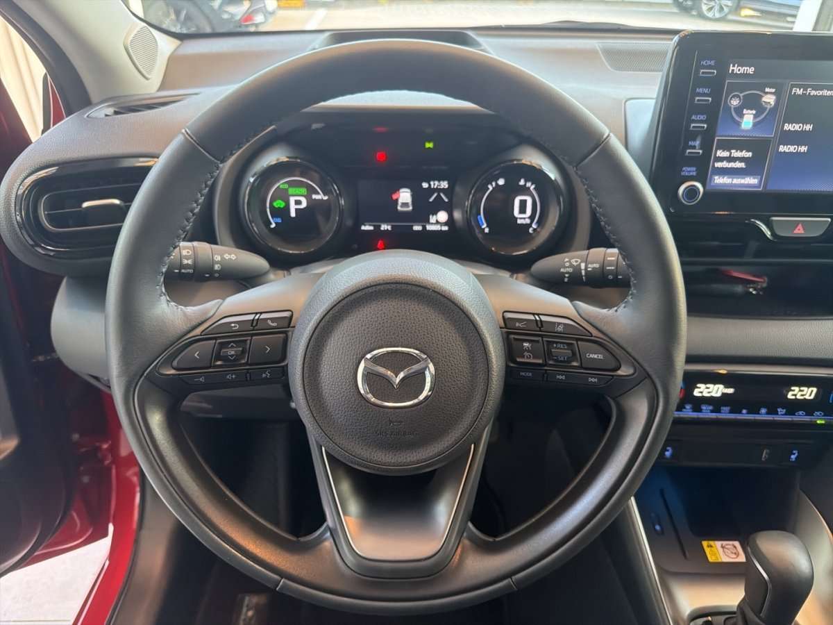 Fahrzeugbild eines Mazda Mazda2 Hybrid
