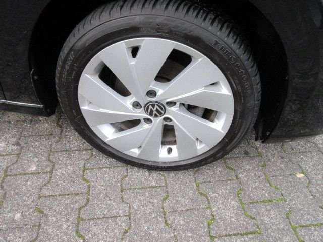Fahrzeugbild eines Volkswagen Golf