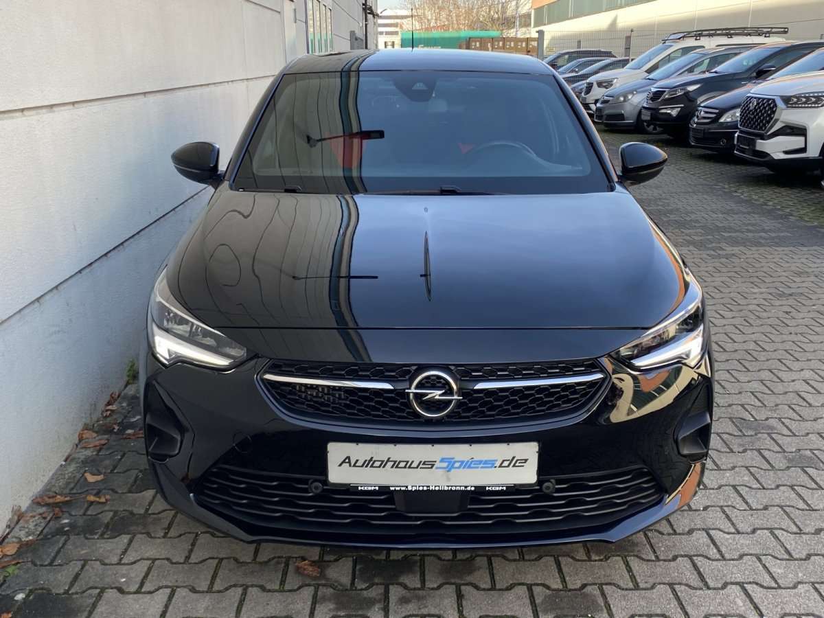 Fahrzeugbild eines Opel Corsa
