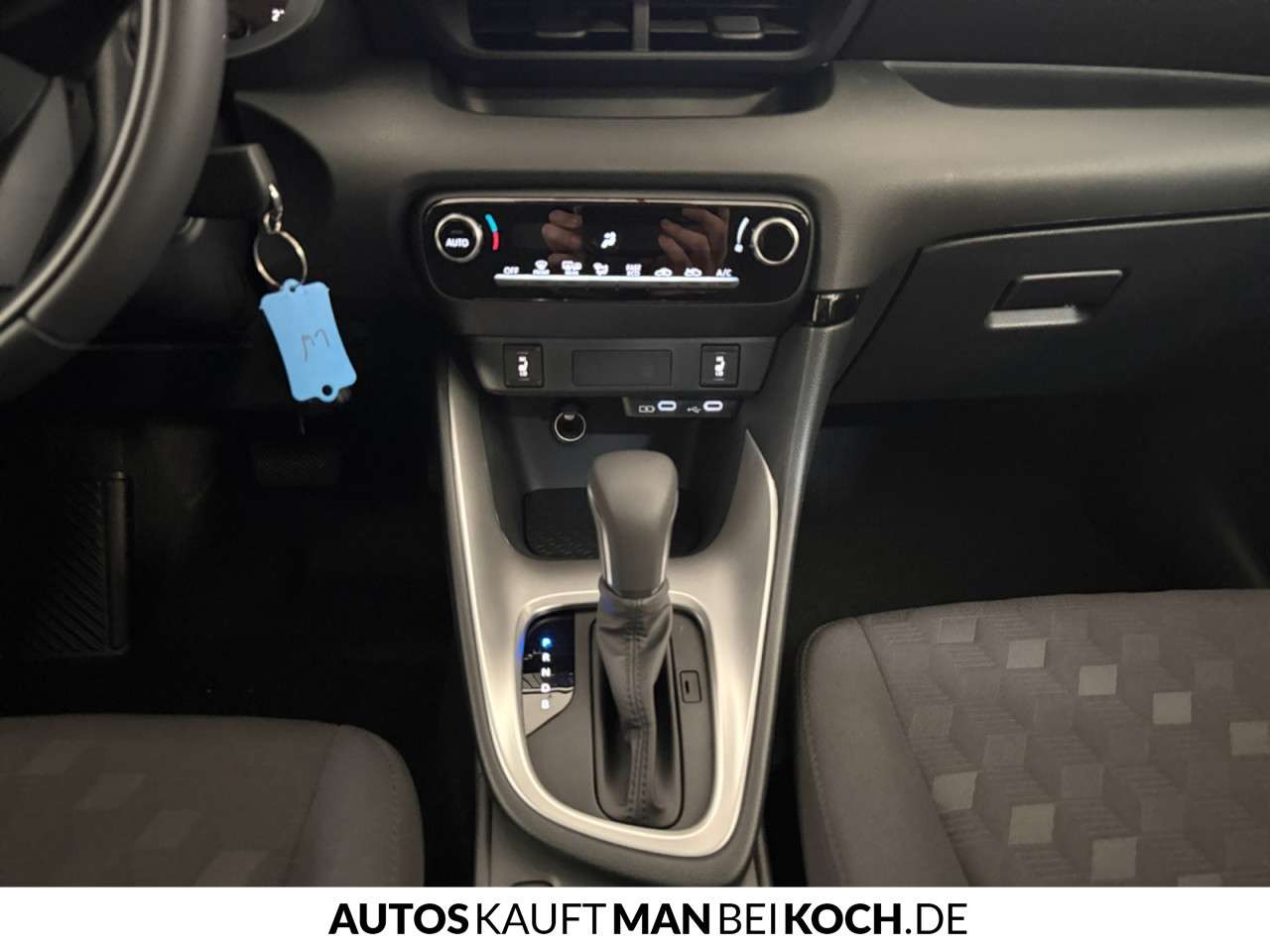 Fahrzeugbild eines Mazda Mazda2 Hybrid