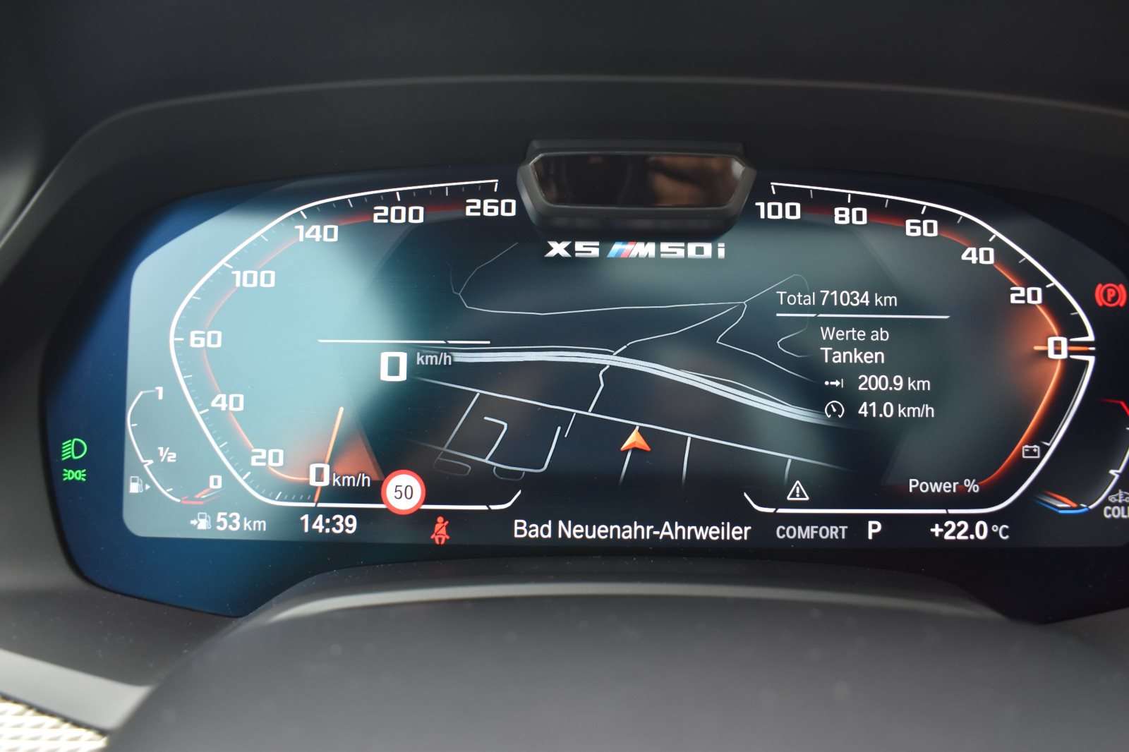 Fahrzeugbild eines BMW X5