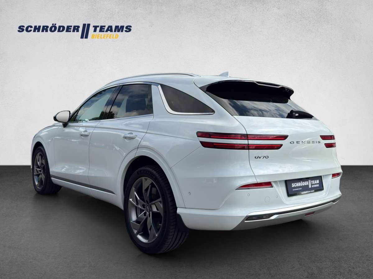 Fahrzeugbild eines Genesis GV70