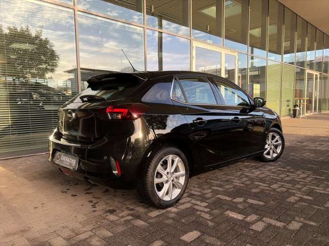 Fahrzeugbild eines Opel Corsa