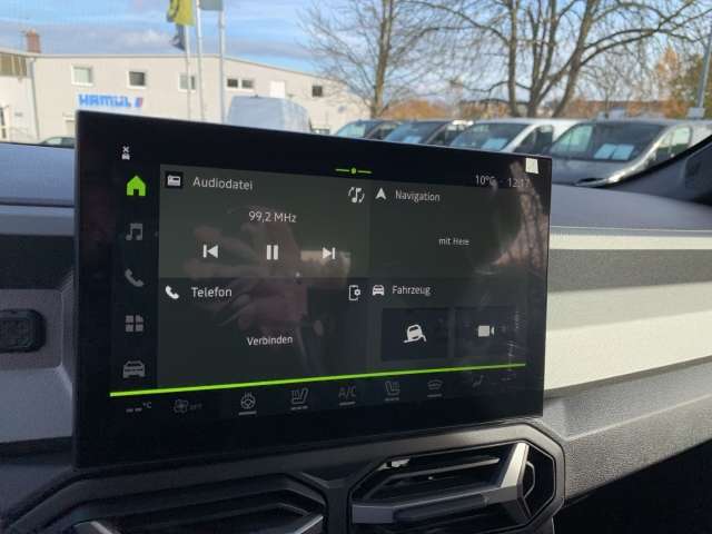 Fahrzeugbild eines Dacia Bigster