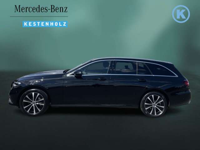 Fahrzeugbild eines Mercedes-Benz E-Klasse