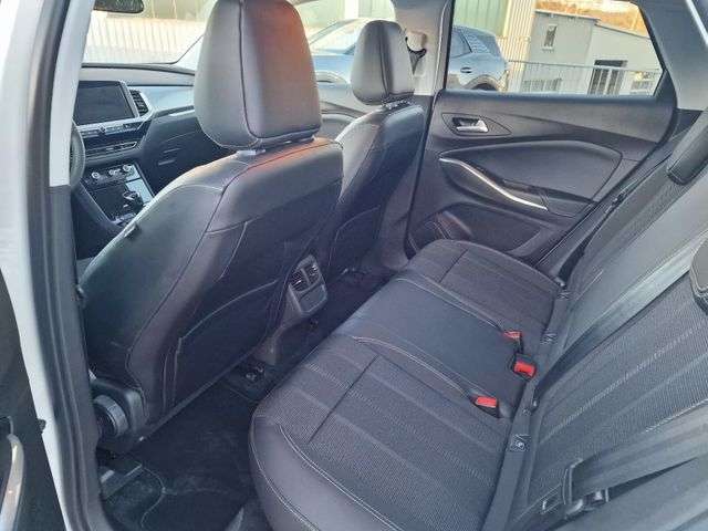 Fahrzeugbild eines Opel Grandland X
