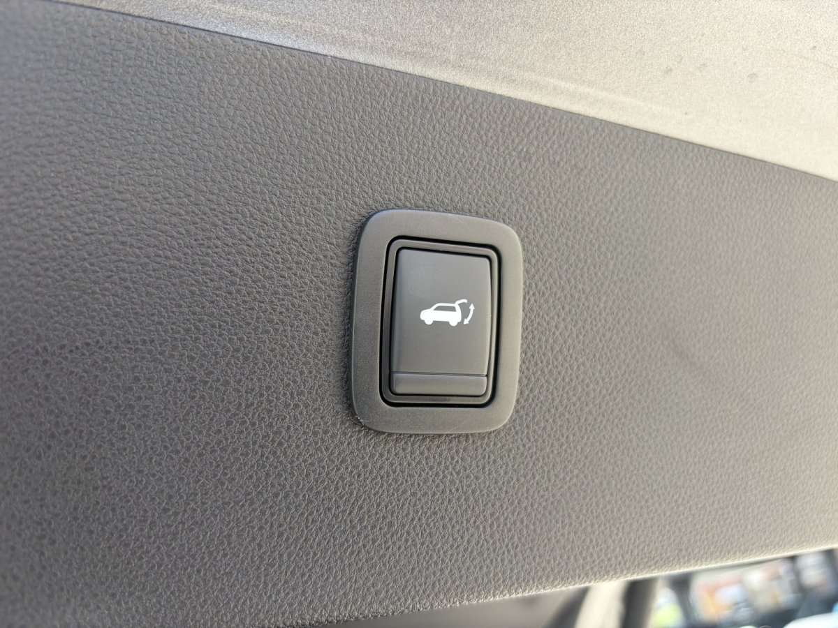 Fahrzeugbild eines Dacia Bigster