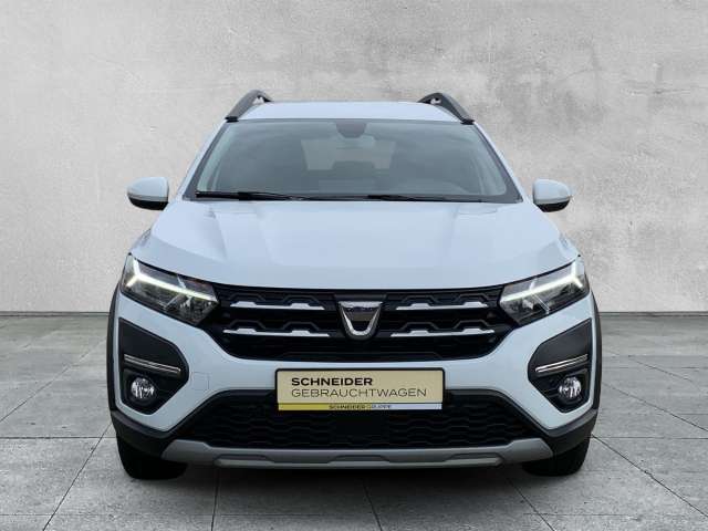 Fahrzeugbild eines Dacia Jogger