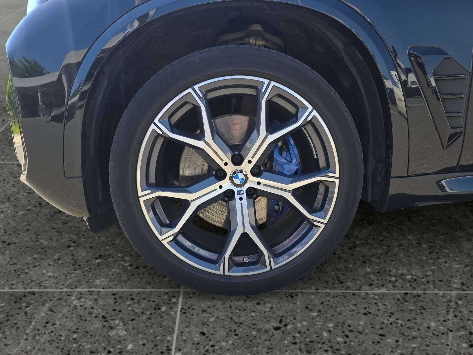 Fahrzeugbild eines BMW X5