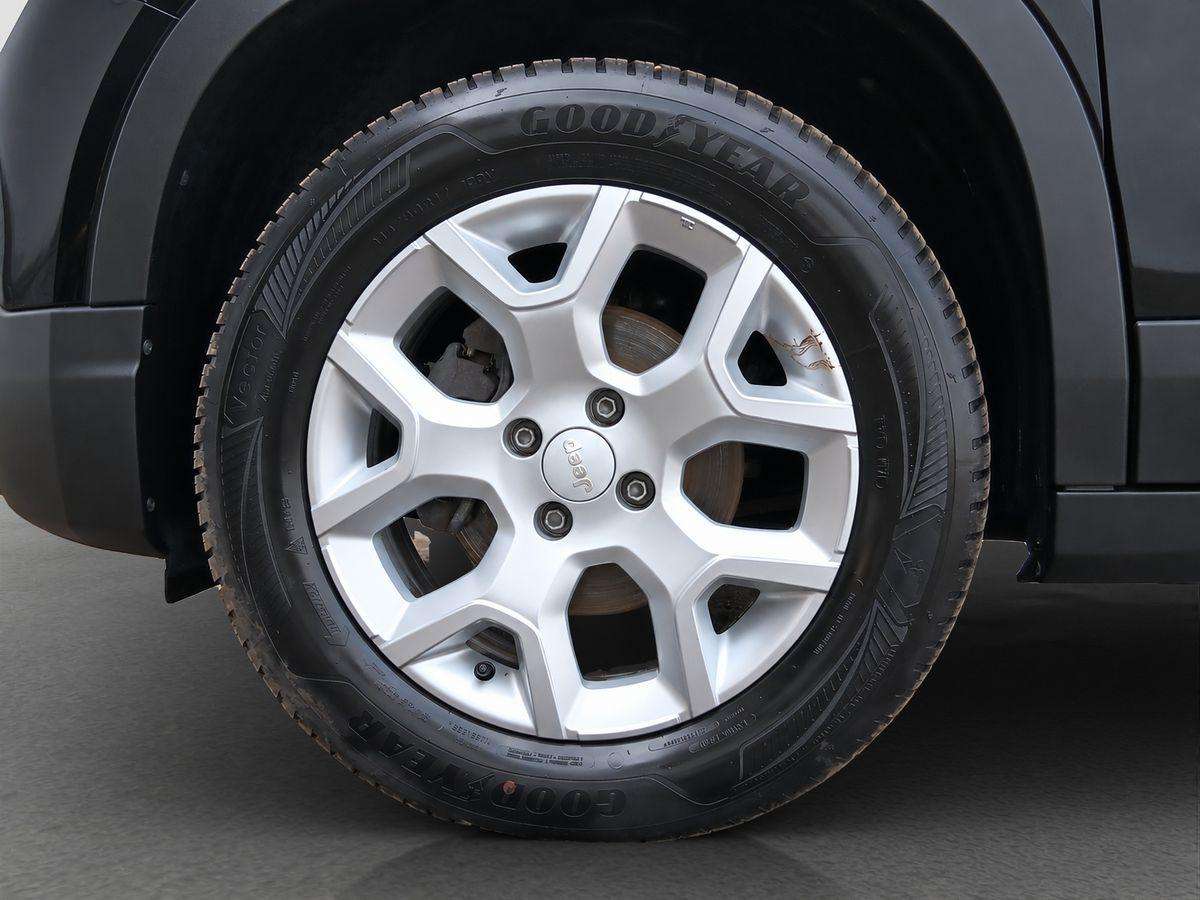 Fahrzeugbild eines Jeep Avenger
