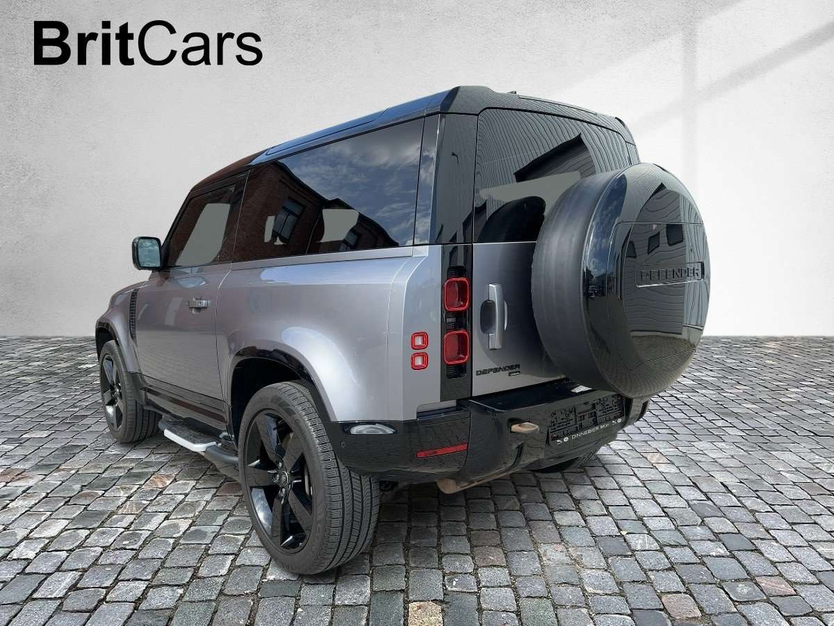 Fahrzeugbild eines Land Rover Defender