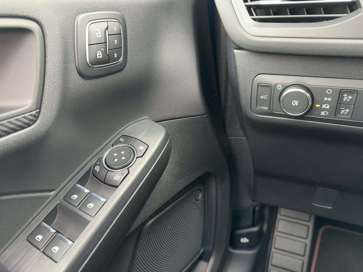 Fahrzeugbild eines Ford Kuga