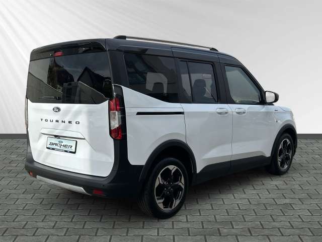 Fahrzeugbild eines Ford Tourneo Courier